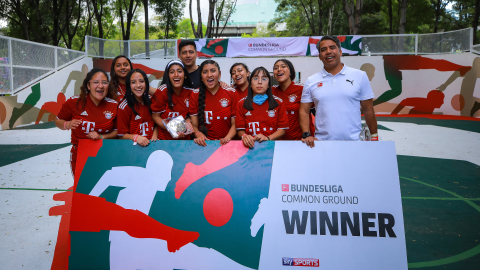 Bundesliga legend Pavel Pardo was present at the opening of the Bundesliga Common Ground Mexico City, Mexico.